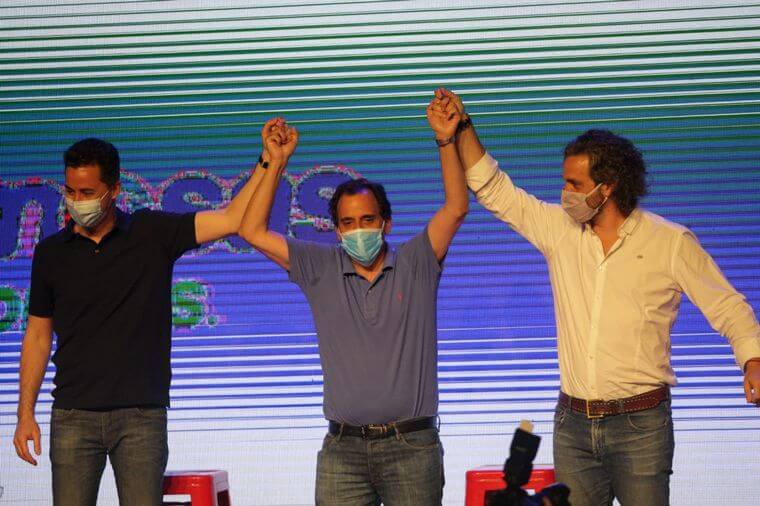 El peronista Llamosas fue reelecto intendente de Río Cuarto y recibió el saludo del Presidente