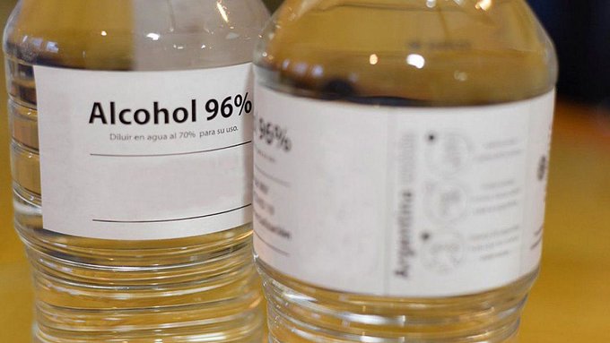 Anmat prohibió el uso y venta de un alcohol etílico que se vendía en La Plata