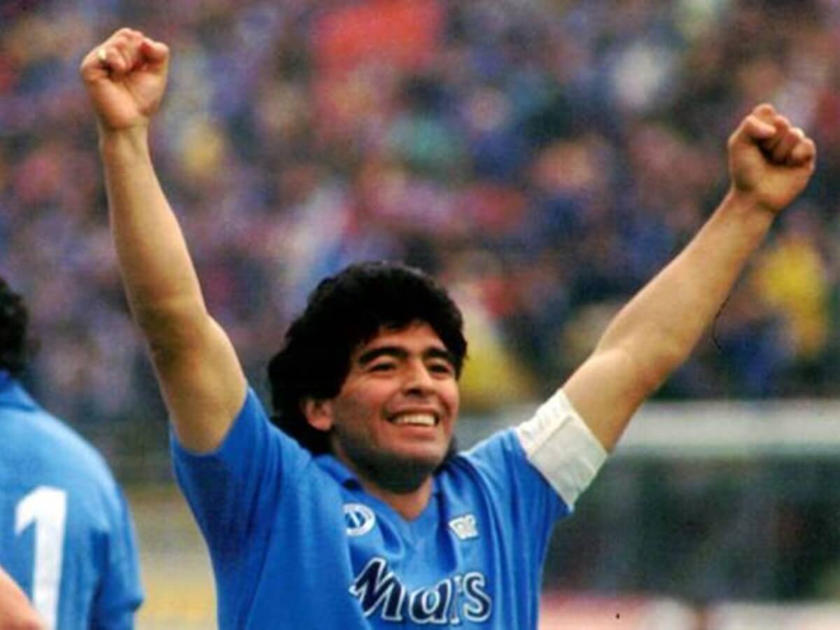 Nápoles "en shock" por la muerte de Maradona
