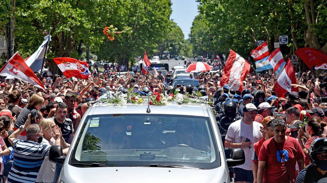 La ciudad despidió con una conmovedora caravana a Alejandro Sabella