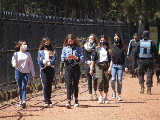 Coronavirus en Argentina: fallecieron 98 personas y 3.213 fueron diagnosticadas en el país