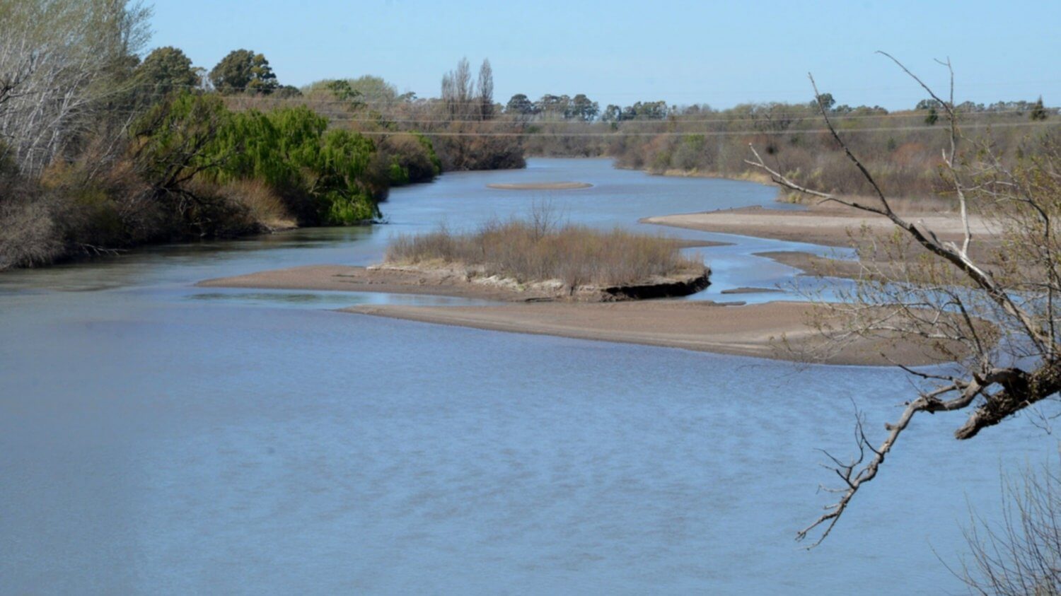 El Gobierno bonaerense analiza la factibilidad del proyecto del Dique Regulador "Paso Alsina"