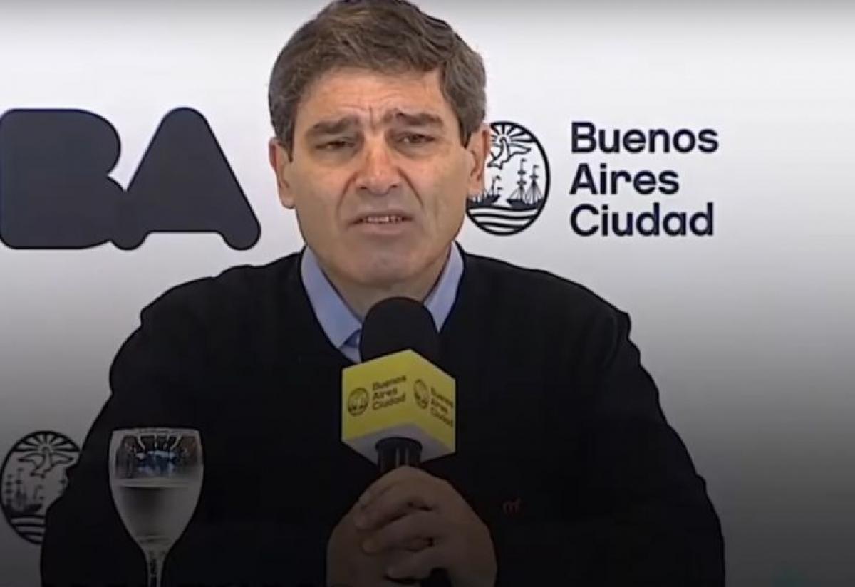 Quirós: "El dióxido de cloro está prohibido y no debe aplicarse"