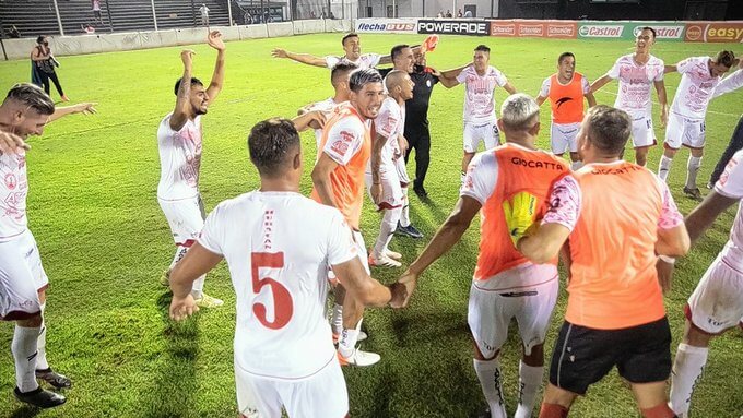 Copa Argentina: Huracán de las Heras dio la sorpresa y eliminó a Arsenal