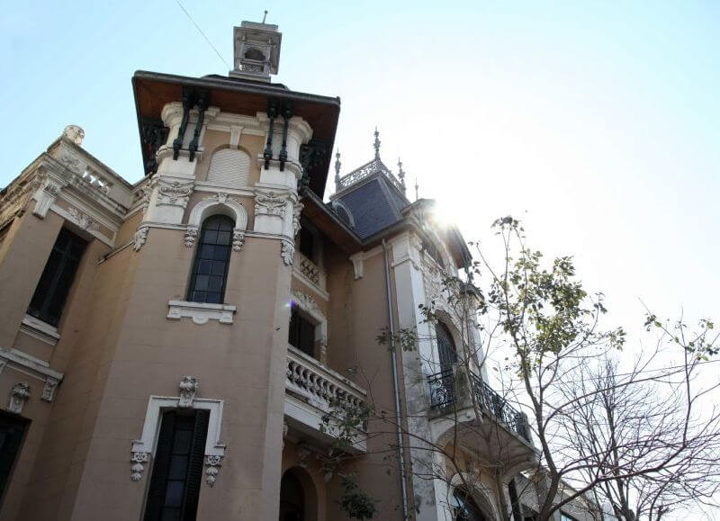 Presentan el libro “Una mañana de cristal” en el Palacio López Merino
