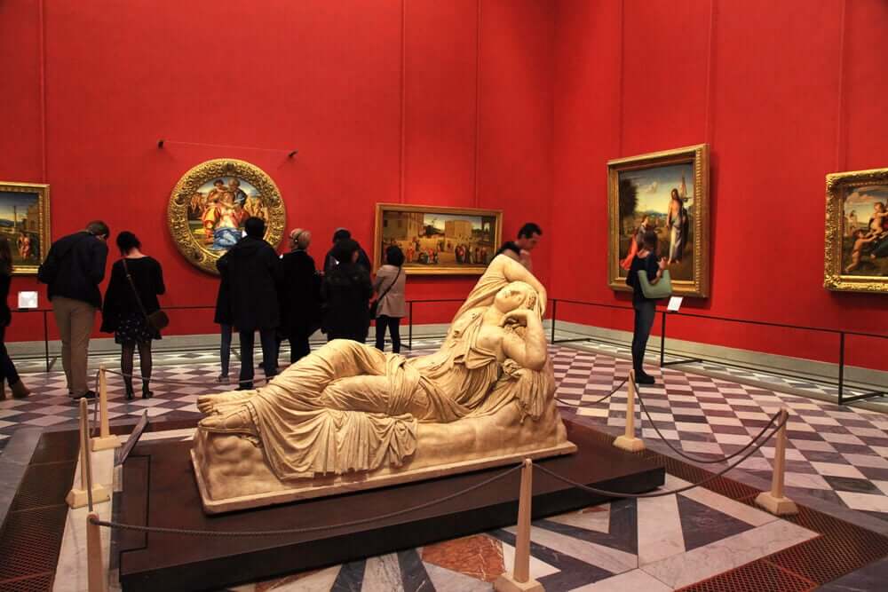 La Galería Uffizi, el museo con más obras de Botticelli, subastó una obra en 92 millones de dolares