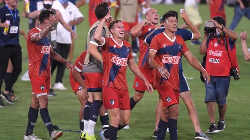 Tristán Suárez ascendió a la Primera Nacional