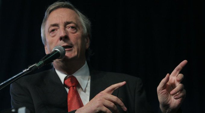 Dirigentes políticos y sociales recuerdan a Néstor Kirchner en el día de su nacimiento