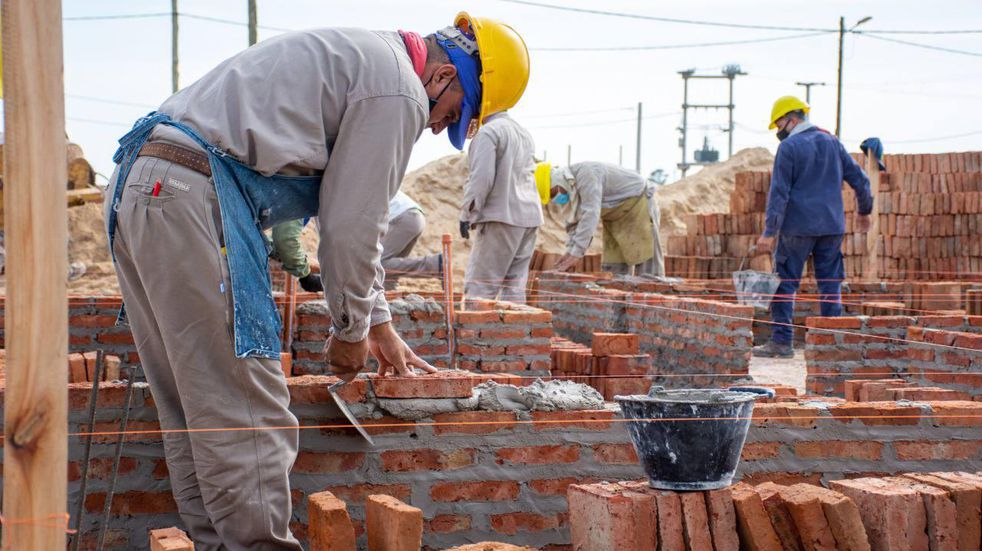 Nación oficializó la creación del Programa Nacional de Finalización de Viviendas