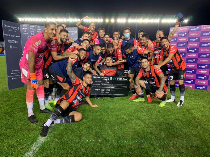 Sorpresa en Copa Argentina: Patronato le ganó a Lanús