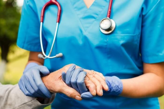El proyecto de cuidados paliativos para pacientes y familiares es ley
