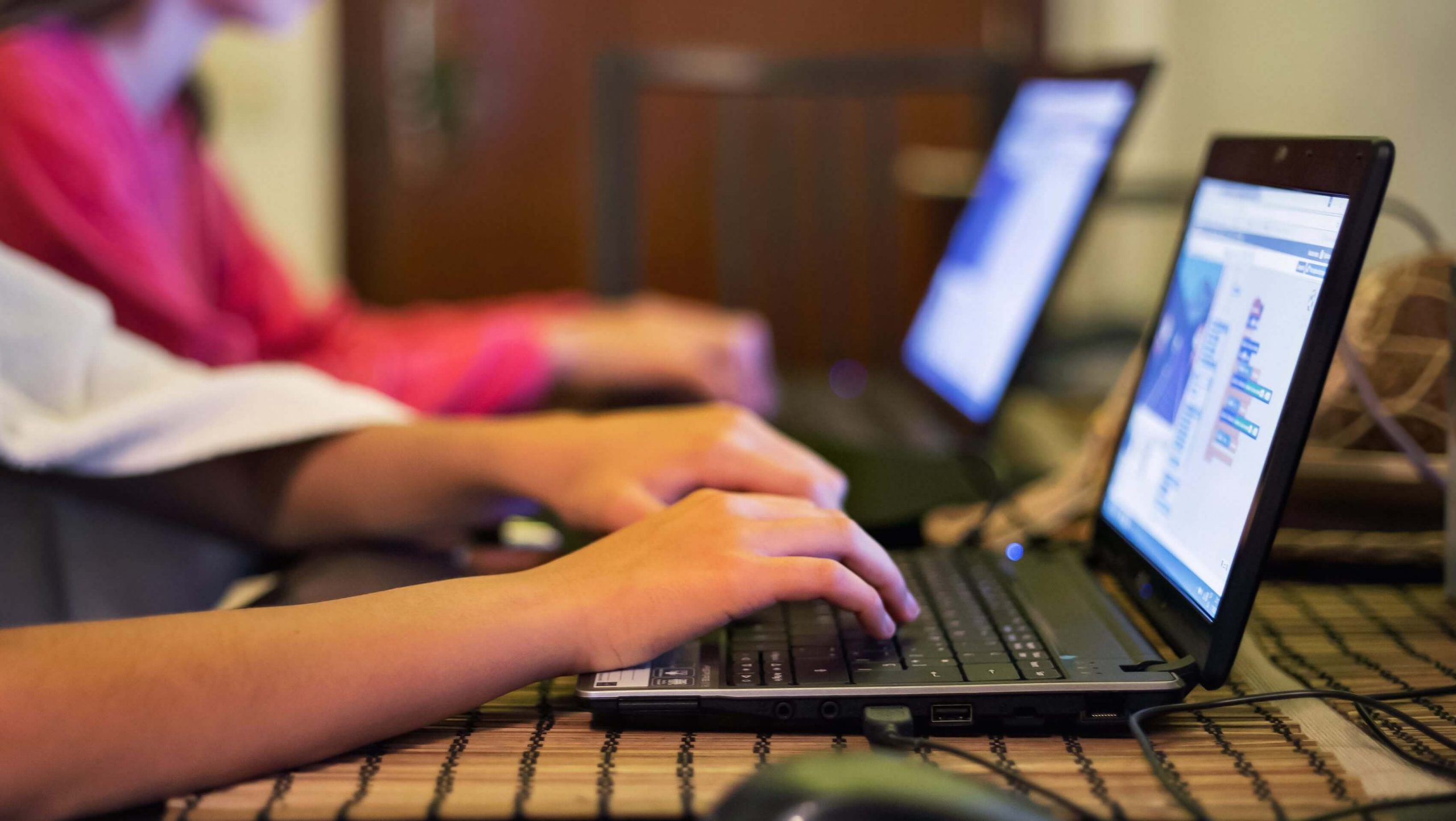 La propuesta del Gobierno para formar 70.000 programadores en un año