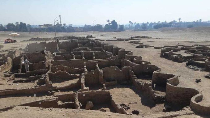 Hallazgo del siglo: "ciudad dorada perdida", de 3.000 años descubierta en Egipto