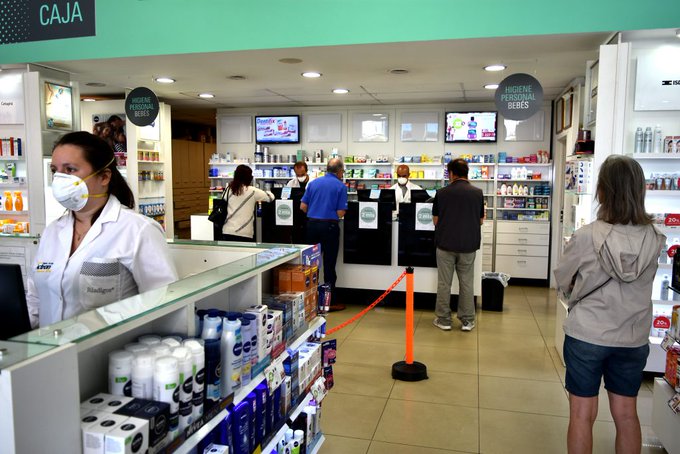 La Provincia prohibió a las farmacias vender productos de pruebas rápidas para detectar coronavirus