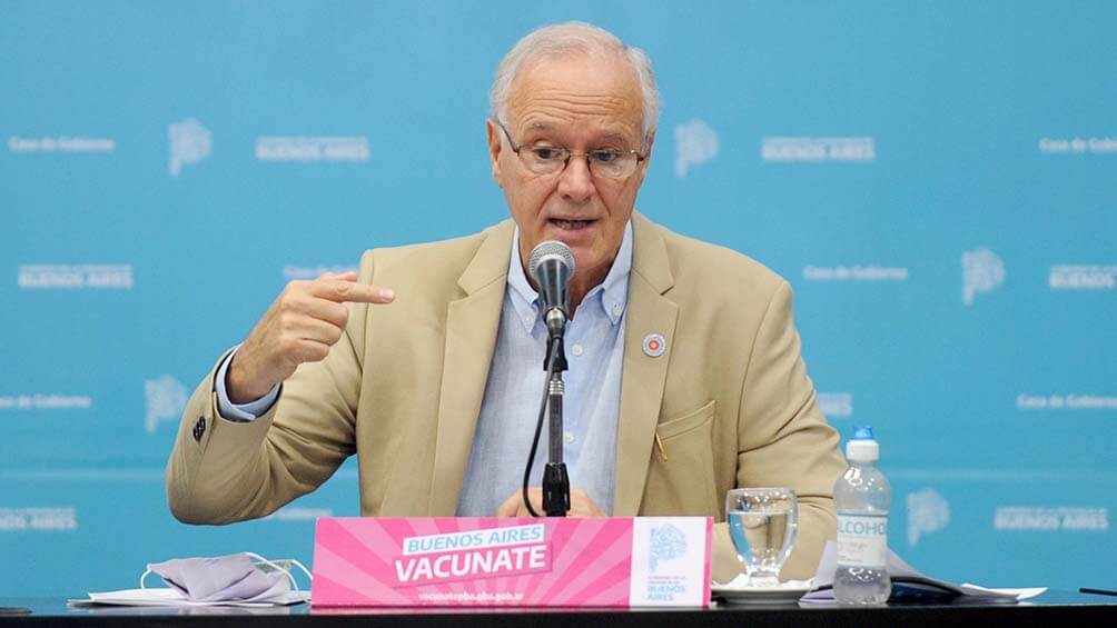 Gollan: "Dentro de dos o tres días comenzará a notarse el efecto de las restricciones"