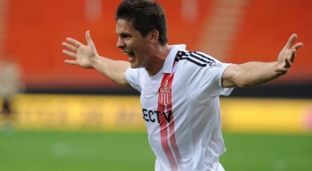 El particular saludo de Carrillo a Jara por su cumpleaños