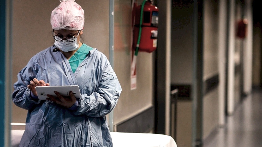 Para la Provincia, deben mantenerse las restricciones por la suba de casos