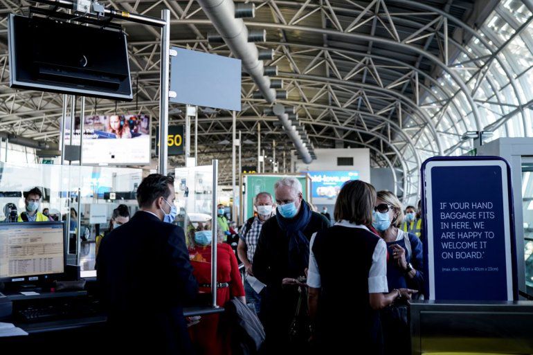 Europa abre sus fronteras para los extranjeros vacunados