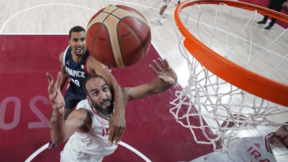 Francia derrotó a Irán y se adjudicó grupo del torneo de básquetbol en los JJOO.
