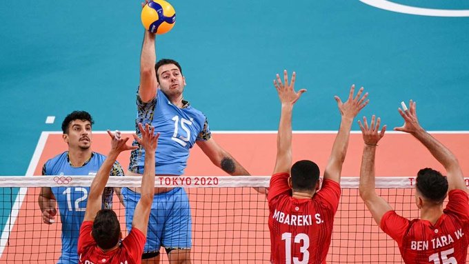 Vóley masculino: Argentina comenzó un partido errático ante Túnez pero logró darlo vuelta