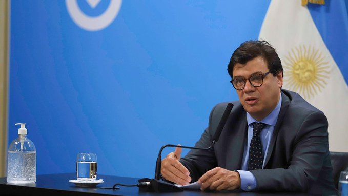 El ministro de Trabajo,  expresó que la decisión de subir el salario mínimo está tomada