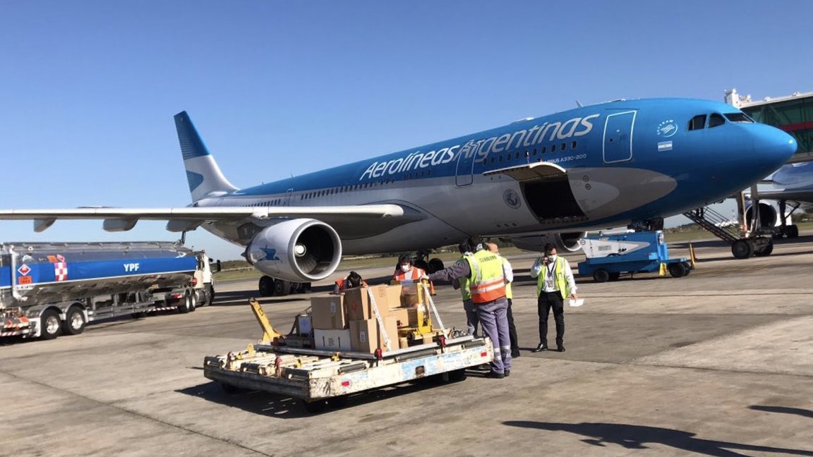 Parte hoy el segundo vuelo de Aerolíneas con destino a China en busca de más dosis de la vacuna Sinopharm