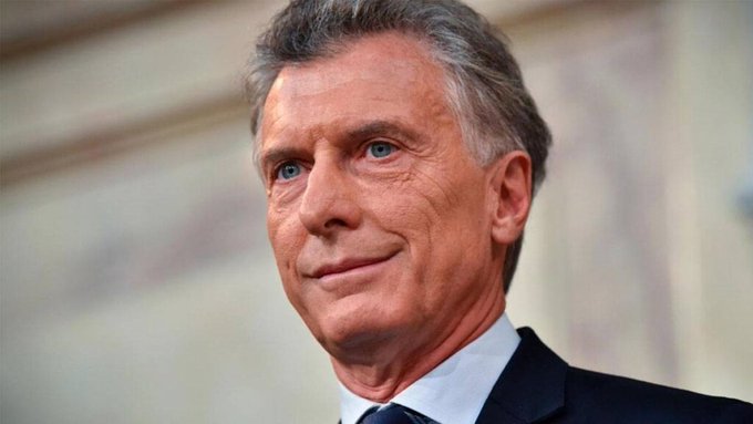 Desde Zurich, Mauricio Macri criticó al gobierno y volvió a mostrarse errante en una entrevista