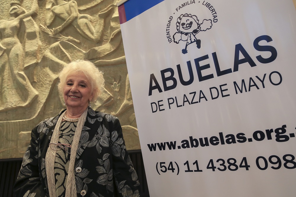 Por el Día de los Abuelos, las Abuelas de Plaza de Mayo lanzan una campaña de difusión