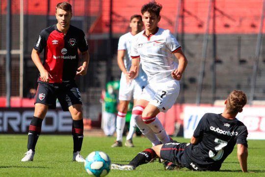 La reserva del Pincha juega hoy contra Newell´s