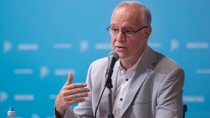 Gollan: "Para mediados de septiembre estarán todas las segundas dosis dadas"