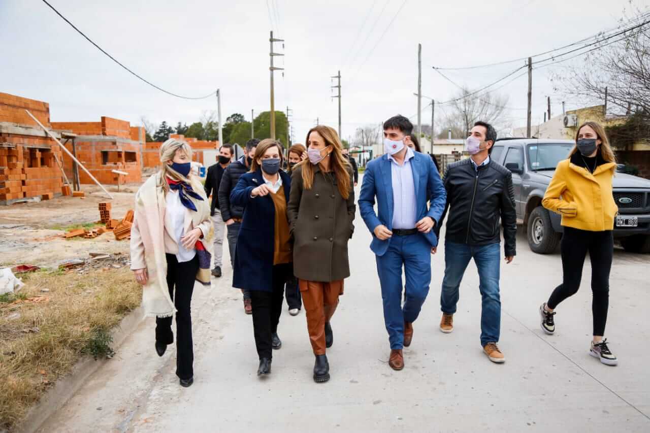 Tolosa Paz salió a recorrer el interior con el objetivo de apoyar las candidaturas locales