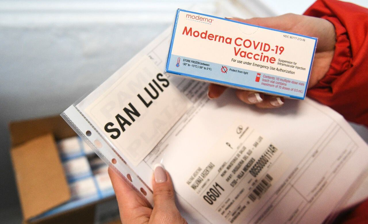 Se distribuyen otras 900 mil dosis de Moderna en todo el país para continuar la vacunación de adolescentes de 12 a 17 años con condiciones priorizadas