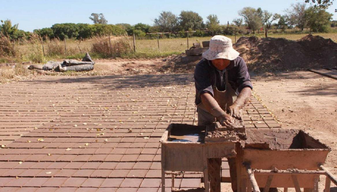 Los ladrilleros conmemoran hoy su día y se pronuncian por más derechos laborales