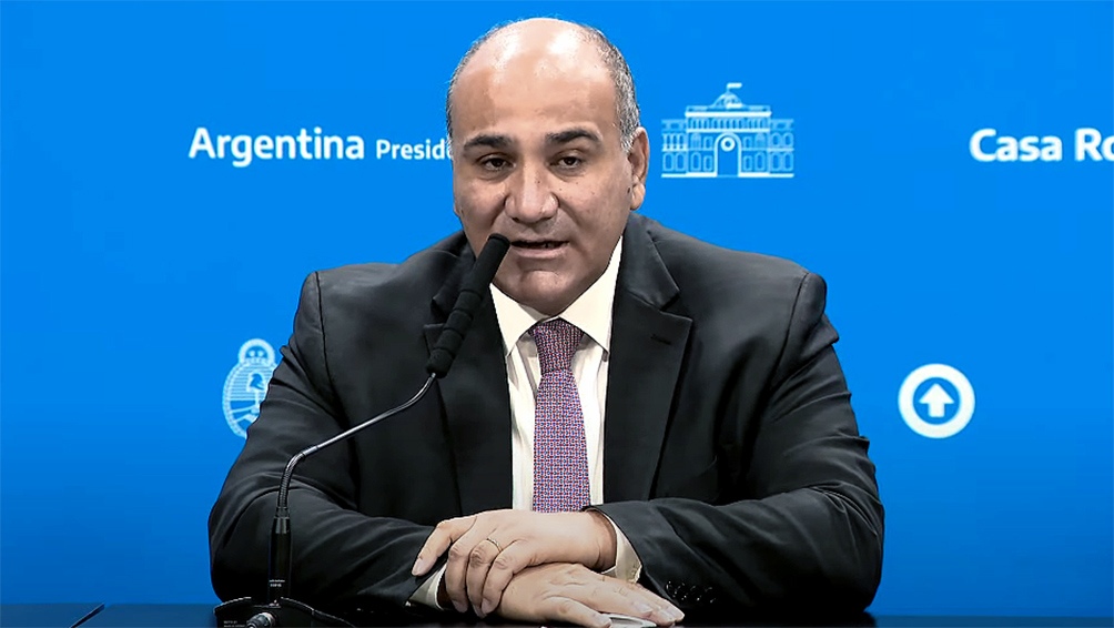 Manzur: "Si los números continúan así, estaremos transitando el fin de la pandemia"