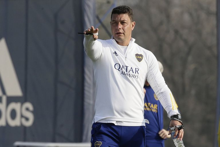 El Boca de Battaglia va por un nuevo triunfo ante Defensa