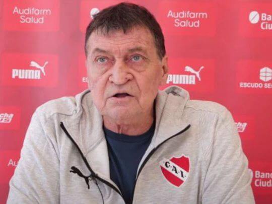 Avanza el acuerdo para que Falcioni inicie su tercer ciclo en Independiente