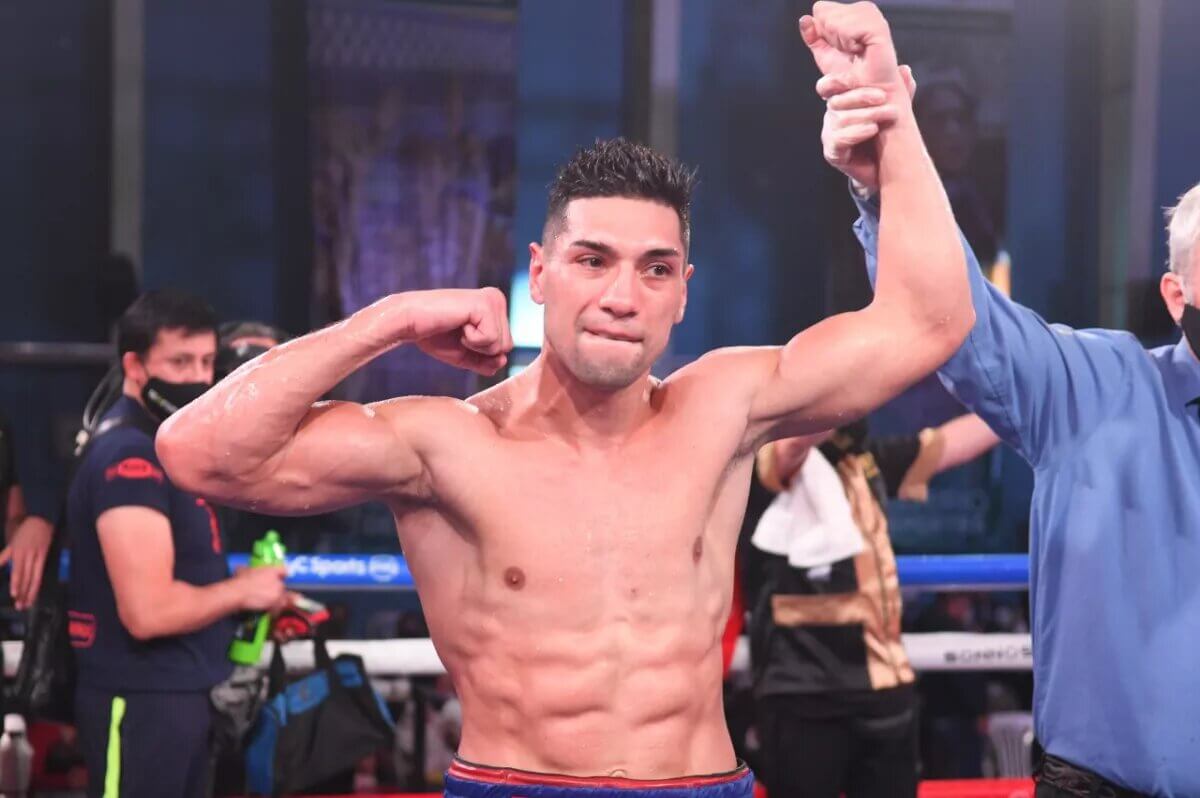Boxeo: el "Cuervo" Silva le ganó a Sommariva y retuvo el título argentino superwelter