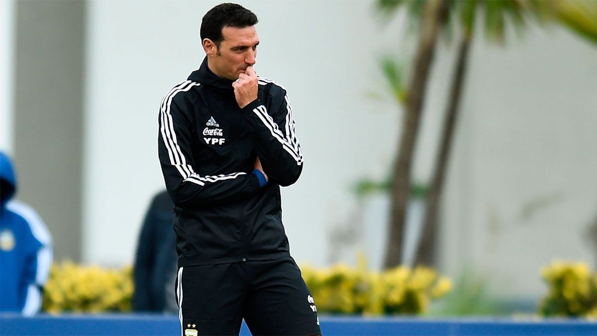 Scaloni analiza qué equipo jugará ante Venezuela