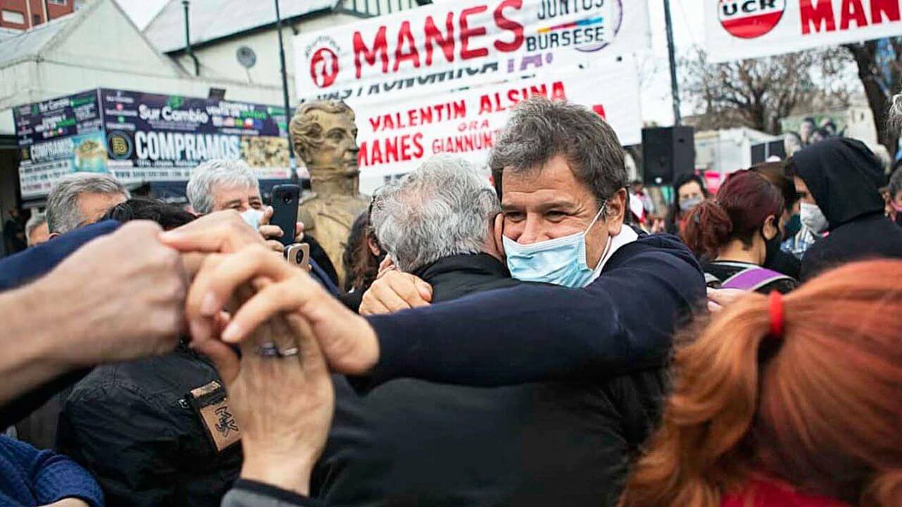 La UCR busca respaldar la candidatura de Manes con un acto en Ferro