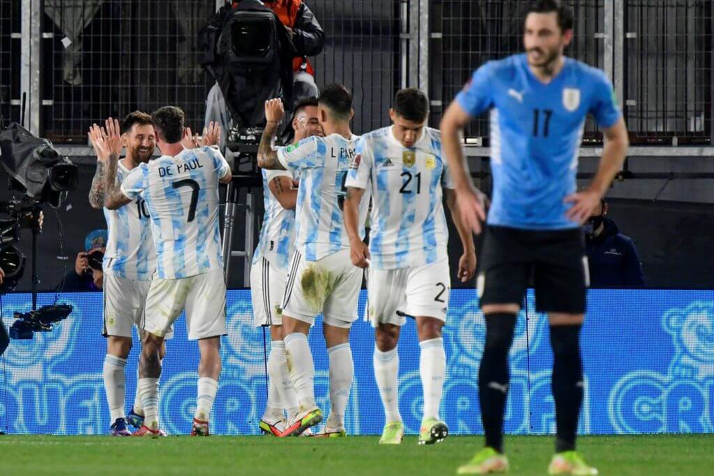 "Paseo en Buenos Aires": la prensa uruguaya reconoce la superioridad de Argentina