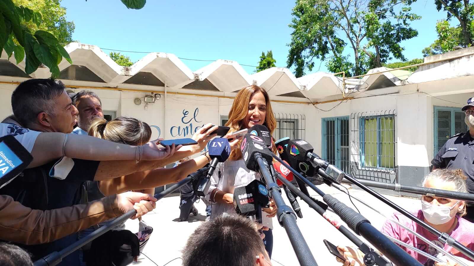 Tolosa Paz: "Creemos que en esta jornada de sol pleno se va a desarrollar una importante participación"