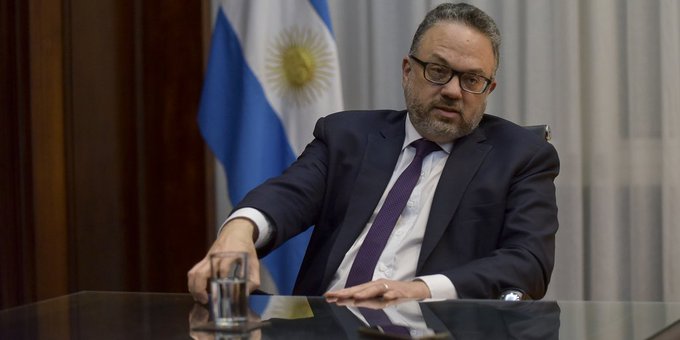 Kulfas aseguró que el acuerdo con el FMI permitirá estabilizar la economía