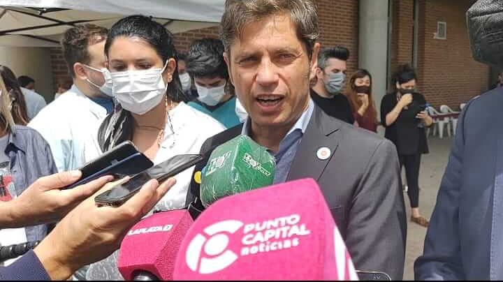Kicillof: “En la primera etapa, la gente esperaba a la vacuna, ahora la vacuna está esperando a la gente”
