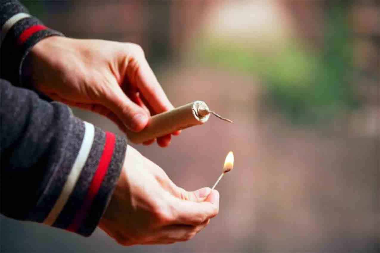 La Industria de la Pirotecnia acordó eliminar la producción de "bombas y petardos de suelo"