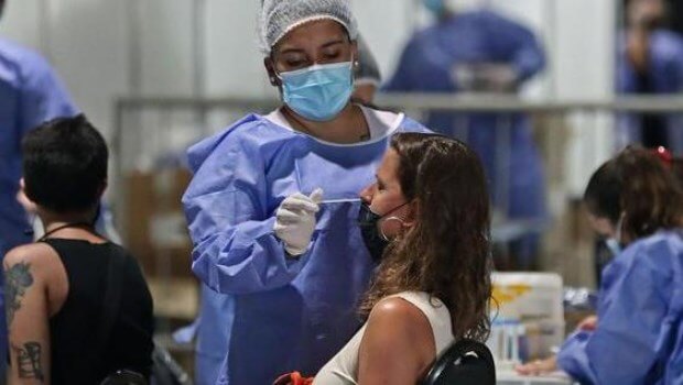Reportan 49.908 nuevos casos de coronavirus en la provincia de Buenos Aires en las últimas 24 horas