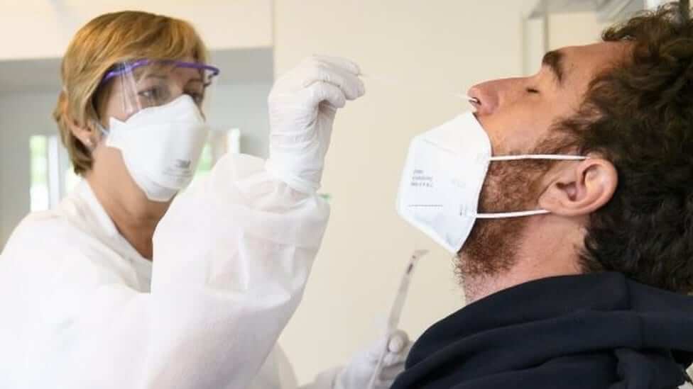 Por la temperatura extrema, la Provincia modificó los horarios y las direcciones para testearse