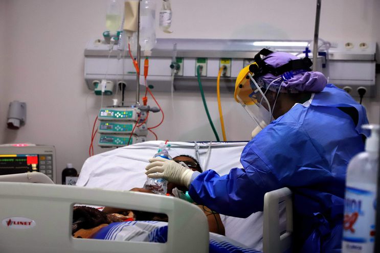 Advierten que más del 80% de los internados por coronavirus son personas no vacunadas