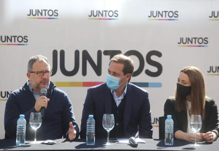 Los legisladores platenses de Juntos presentaron un proyecto para crear una mesa de coordinación local de seguridad pública
