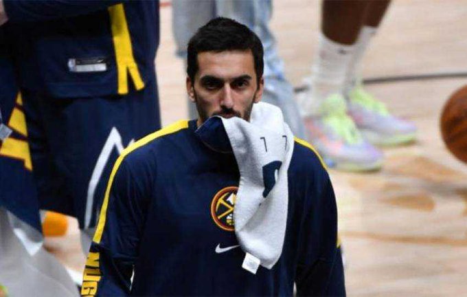Campazzo fue suplente todo el partido y Denver cayó ante Utah