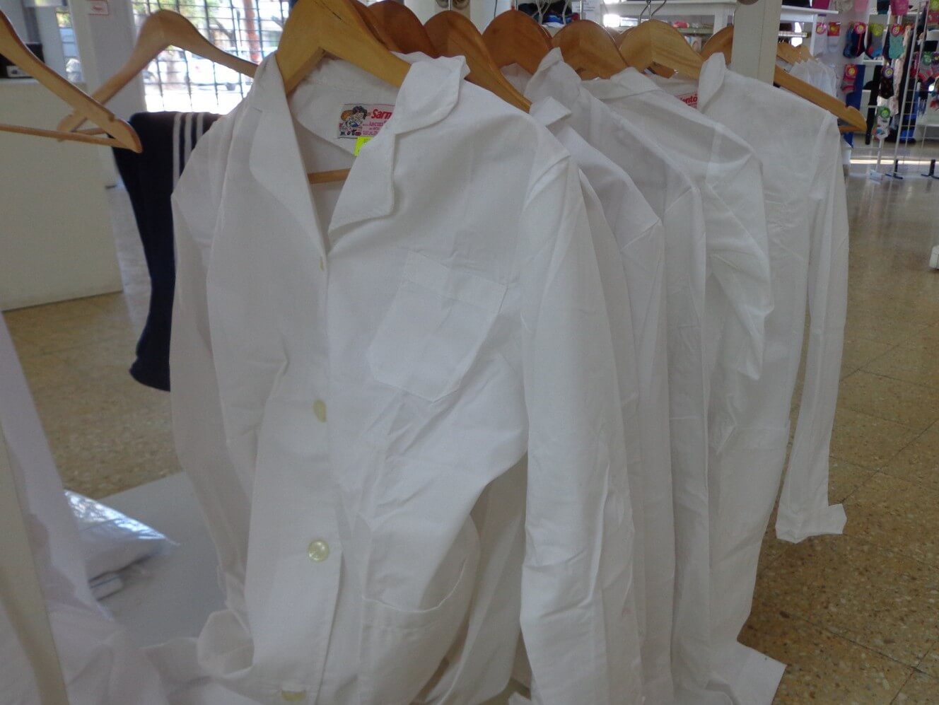 El Gobierno lanzó el programa 'Vuelta al Cole' con más de 160 productos a precios acordados